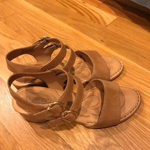 Tan block heel sandal